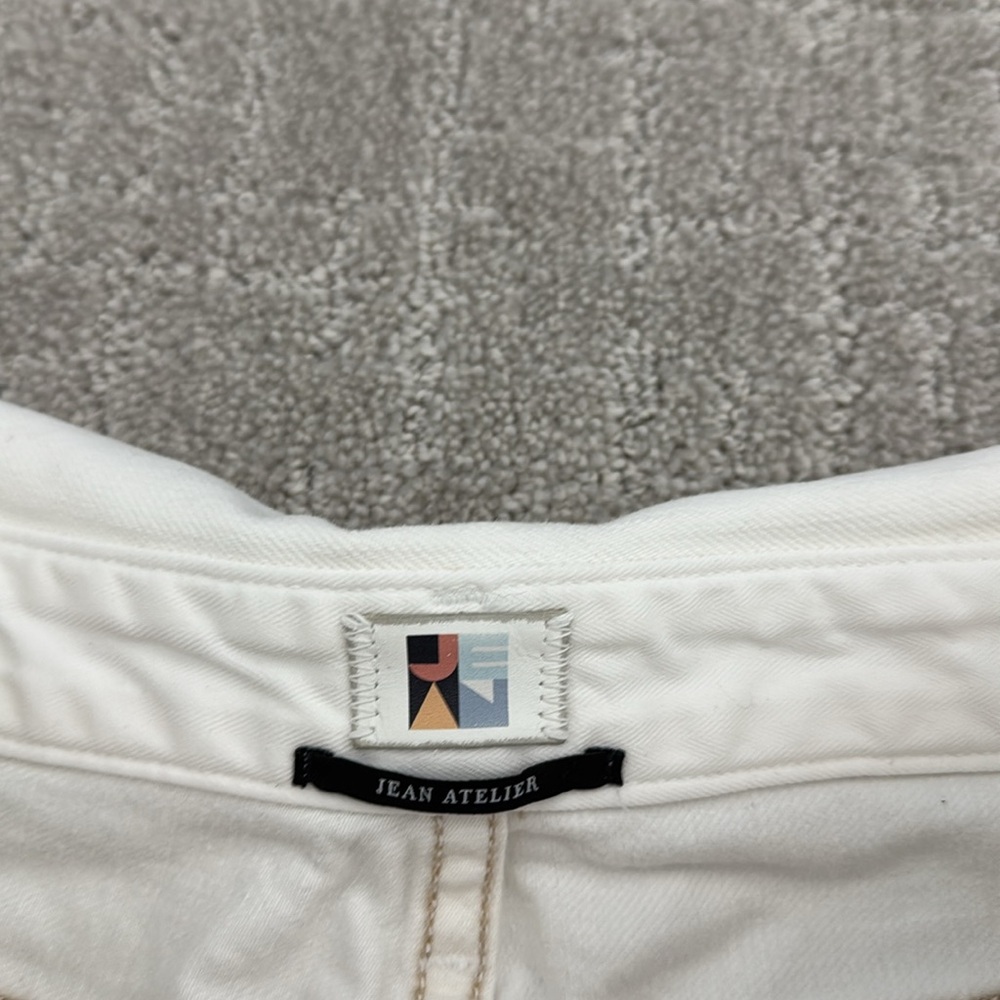 Jean Atelier Flip Straight Leg Jeans in White Sand distressed button fly - Picture 5 of 11